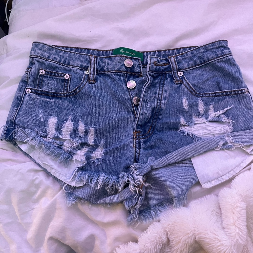 SIZE SMALL! Feel free to make offers! Good condition!!